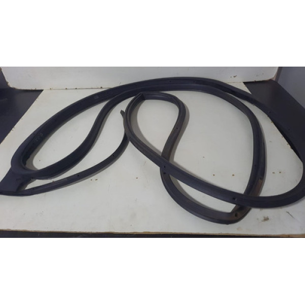 Guarnição Quadro Porta Traseira Direita Nissan Kicks 16/21