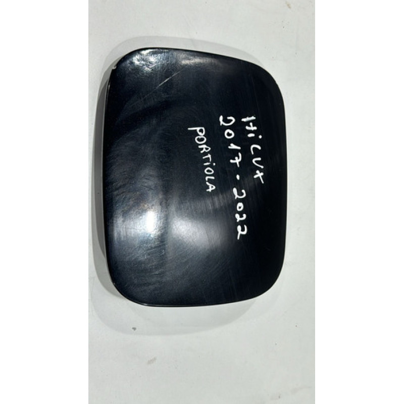 Tampa Tanque Portiola Toyota Hilux 2017 Á 2021 Original Tampa Tanque Portiola Toyota Hilux 2017 Á 2021 Original