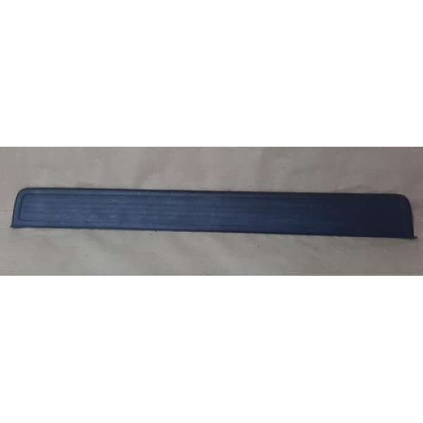 Soleira Porta Dianteira Direita Crv 2007 2008 2009 2010 2011