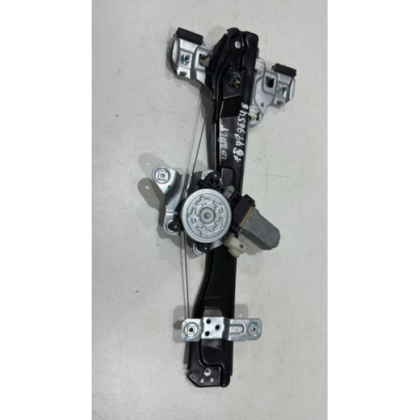 Maquina  Vidro Dianteira Direita Cobalt 2013 Á 2015 Usado