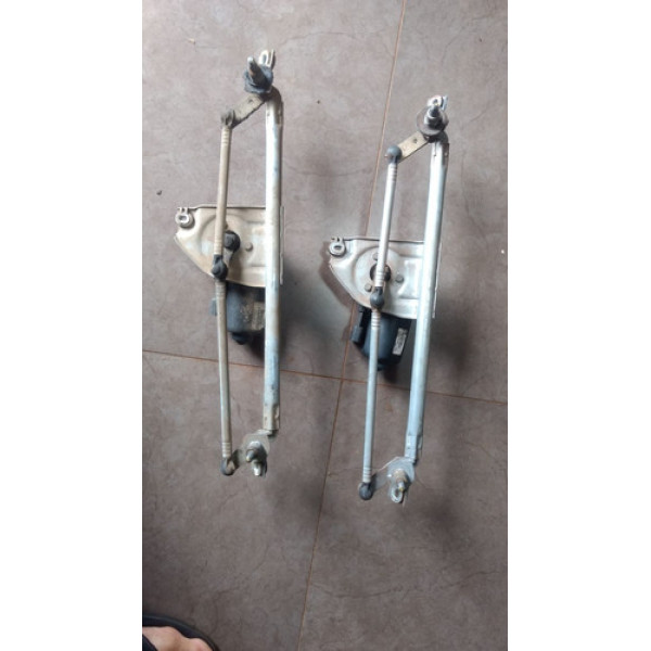 Limpador De Para-brisa Celta 00 A 06 E Corsa 94 A 05 