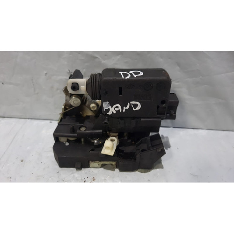 Fechadura Dianteira Direito Sandero Logan 2008 /2013 Fechadura Dianteira Direito Sandero Logan 2008 /2013