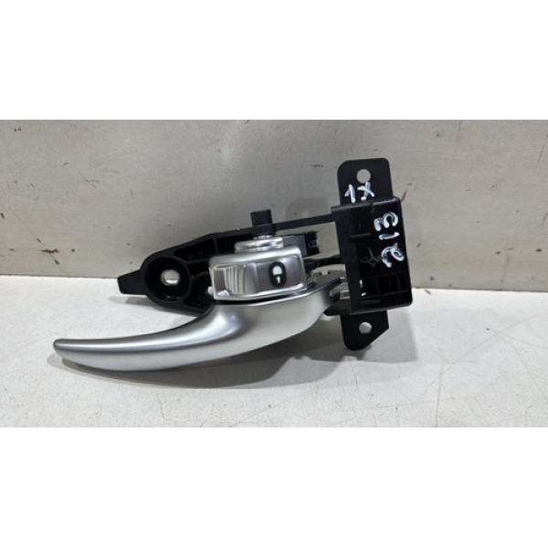 Maçaneta Interna Dianteira Direita Fiat Toro 2017 A 2022