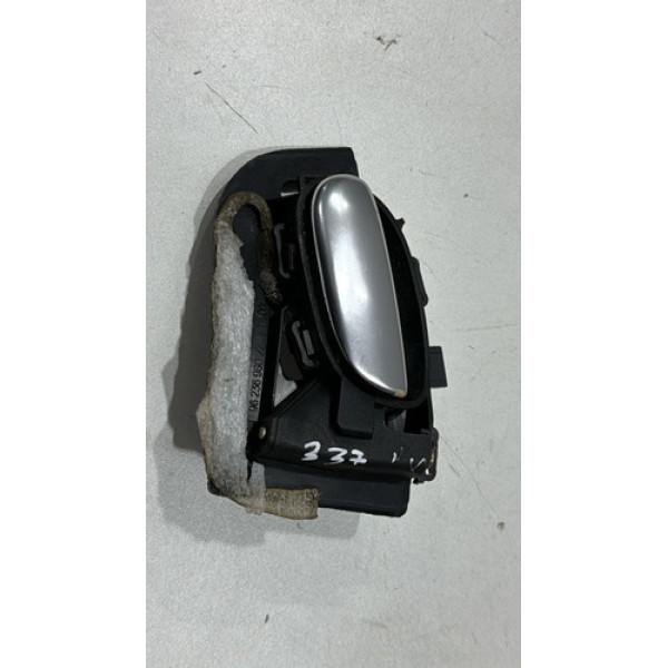 Maçaneta Interna Direito Peugeot 207 206 (detalhes)