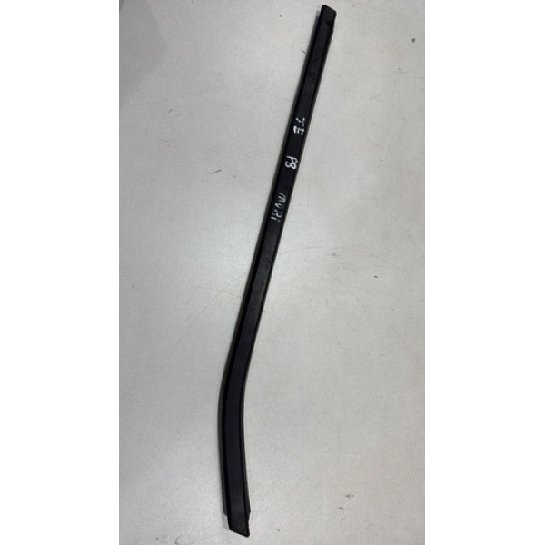 Pestana Externa Porta Traseira Esquerda Mobi 2017 18 19 20..