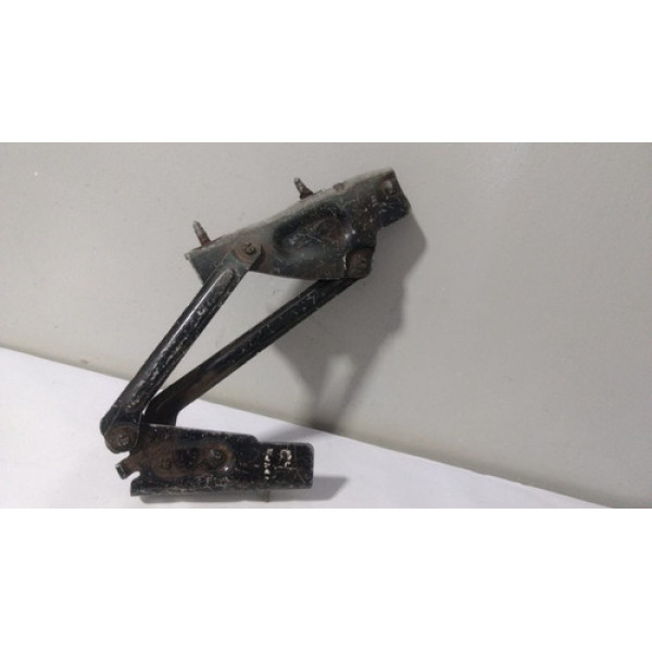 Dobradiça Tampa Traseira C4 Pallas Direita