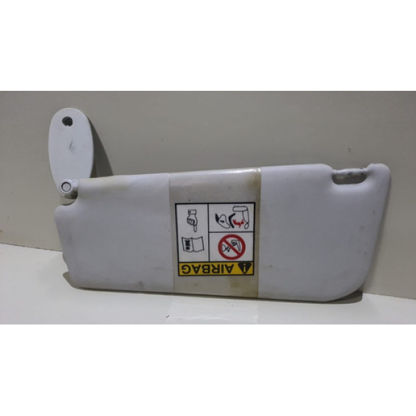 Quebra Sol Lado Direito Fiat Mobi Usado