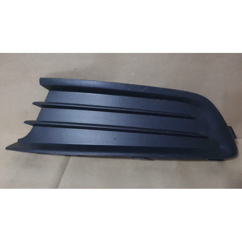 Aplique Moldura Milha Voyage Gol G6 2013/16 Esquerda Fechada Aplique Moldura Milha Voyage Gol G6 2013/16 Esquerda Fechada