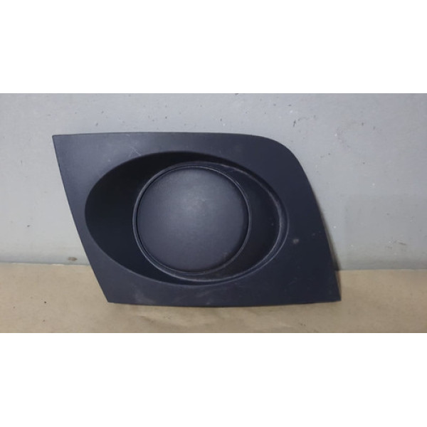 Grade Moldura Farol De Milha Esquerda Gm Agile Origi 09/13