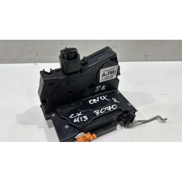 Fechadura Dianteira Esquerda Onix Prisma Cobalt 13592519