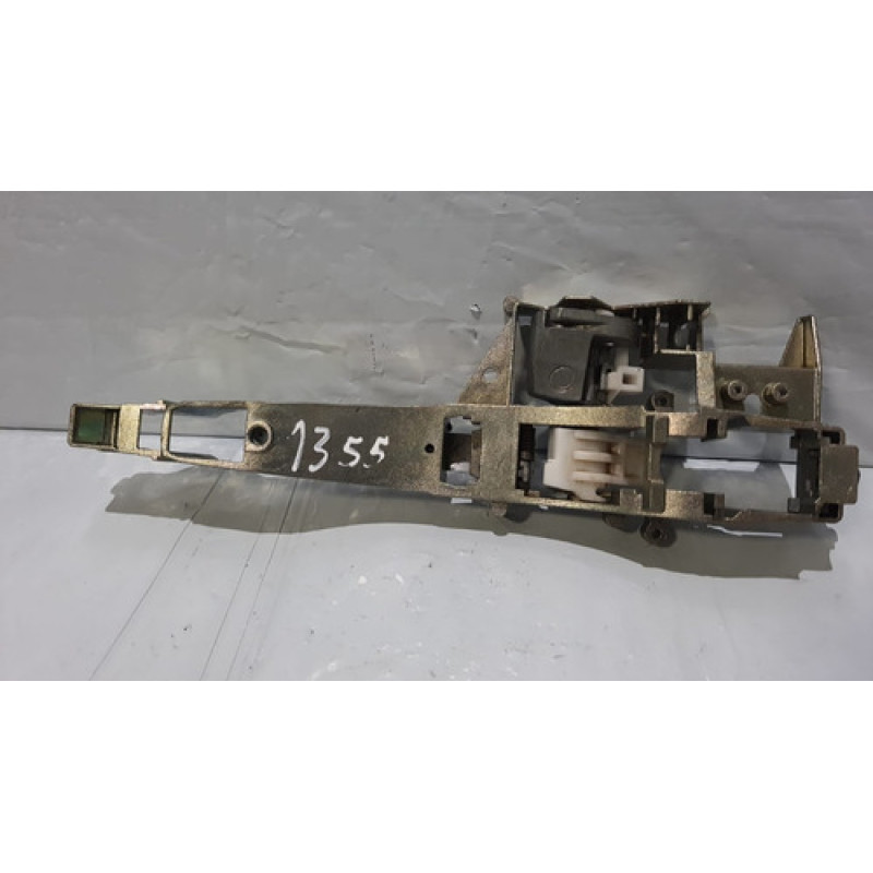 Base Suporte Maçaneta Externa Esquerdo 208 308 Citroen C4 Base Suporte Maçaneta Externa Esquerdo 208 308 Citroen C4