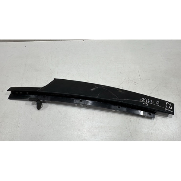 Moldura Coluna Porta Dianteira Direita Bmw 320 2015 16081010