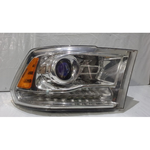 Farol Led Dodge Ram 2015 2016 2017 2018 Direito Com Detalhe