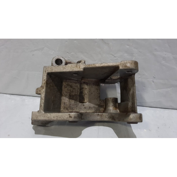 Suporte Bomba Direção Omega Fittipaldi 2008/2011 92068265