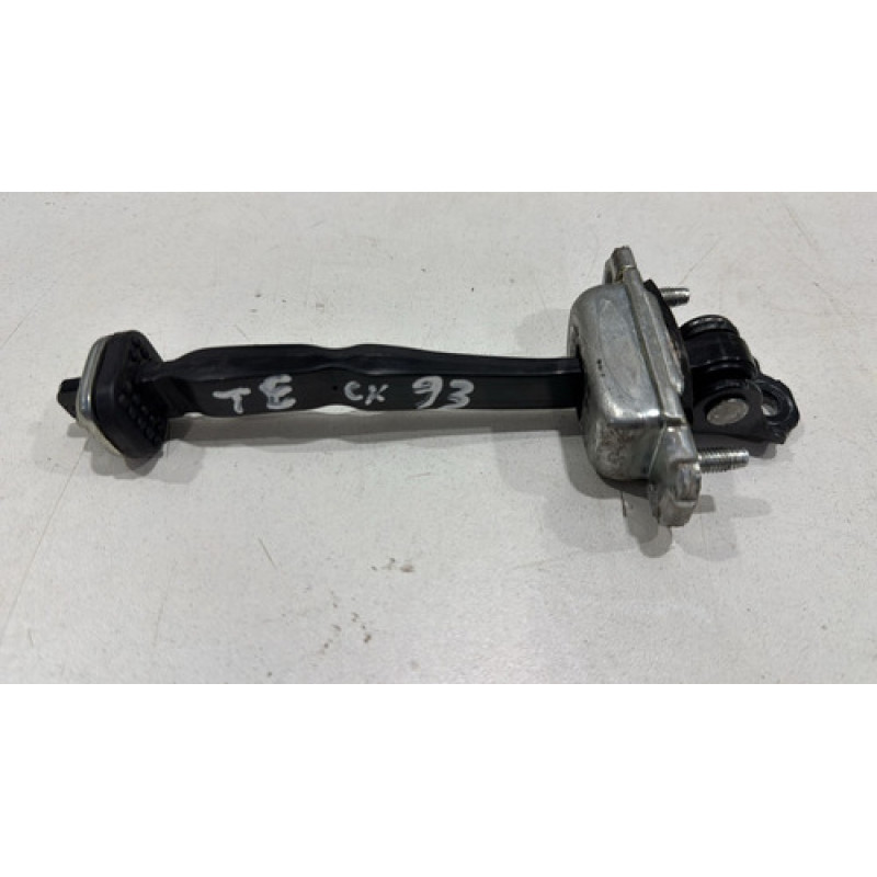 Limitador Da Porta Traseira Esquerda Onix Prisma 2013 A 2019 Limitador Da Porta Traseira Esquerda Onix Prisma 2013 A 2019