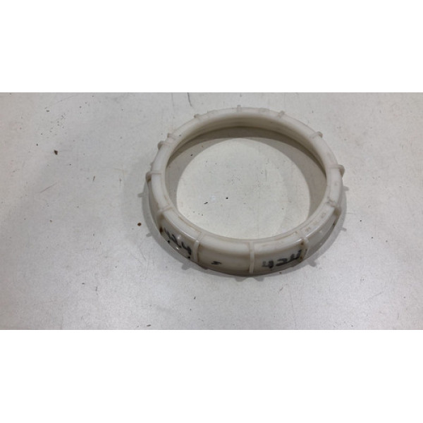 Trava Bomba Combustível Toyota Etios 2017/20 7320739aa