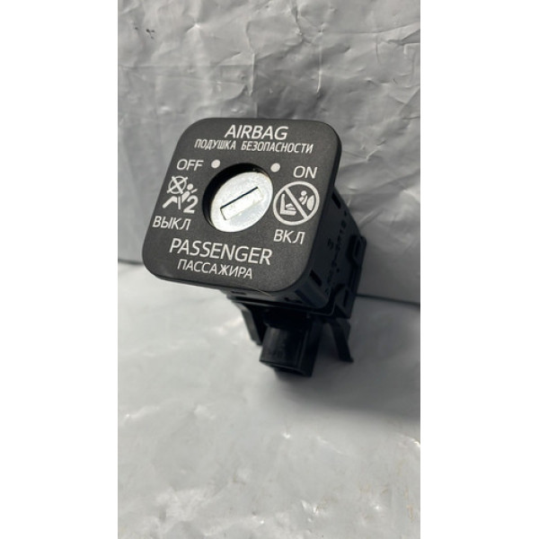 Botão Chave Passenger Air Toyota Corolla 2015 Á 2019 