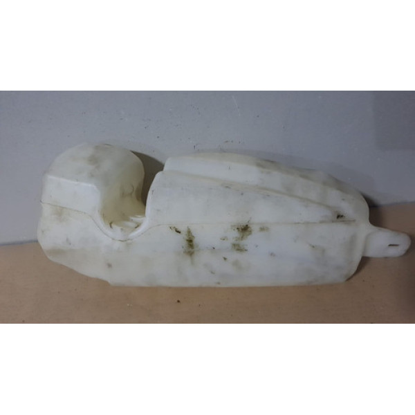 Reservatório Água Esguicho Parabrisa Sandero Logan Até 2013