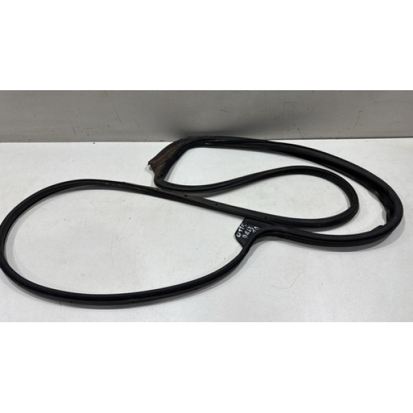 Guarnição Borracha Porta Traseira Direita Gm Onix 2013 2019