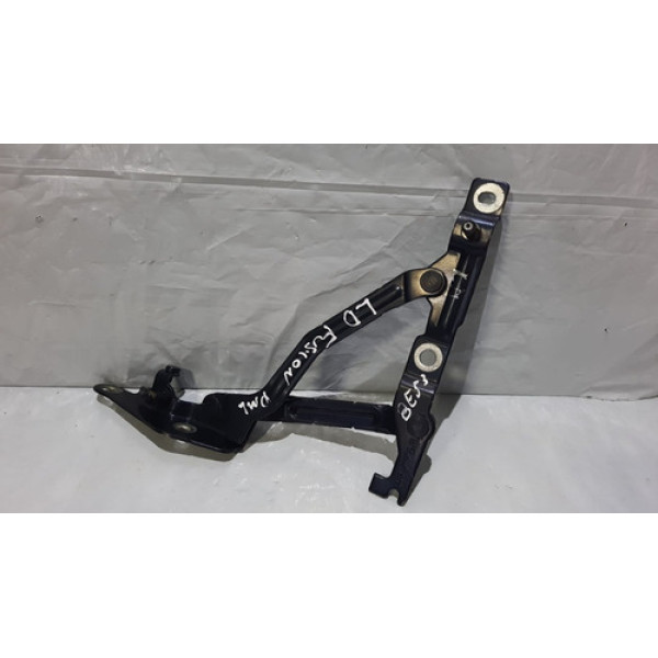 Dobradiça Direita Porta Mala Fusion 2006 A 12 8e53-5442700aa