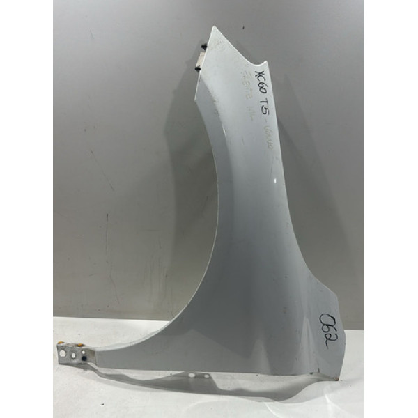 Paralama Lado Esquerdo Volvo Xc60 T5 2012