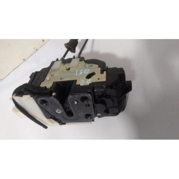 Fechadura Porta Dianteira Esquerda Hyunda I30 2009 A 12 