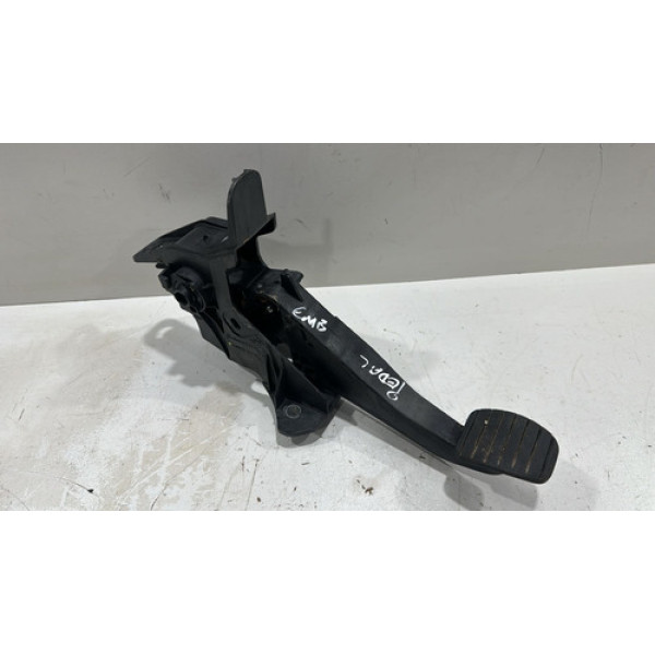 Pedal Embreagem Renault Duster 2015 Á 2019