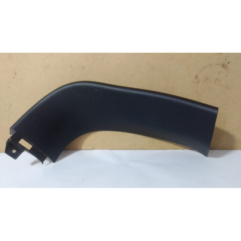 Acabamento Esquerdo Tampa Traseira Sportage 2011/ 2015 Acabamento Esquerdo Tampa Traseira Sportage 2011/ 2015