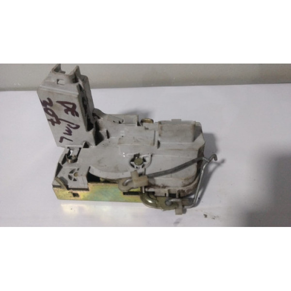 Fechadura Porta Dianteira Esquerda Peugeot 307 