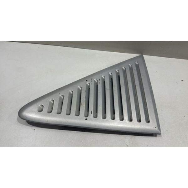 Moldura Externa Lateral Direita Gm Kadett Original 52280070