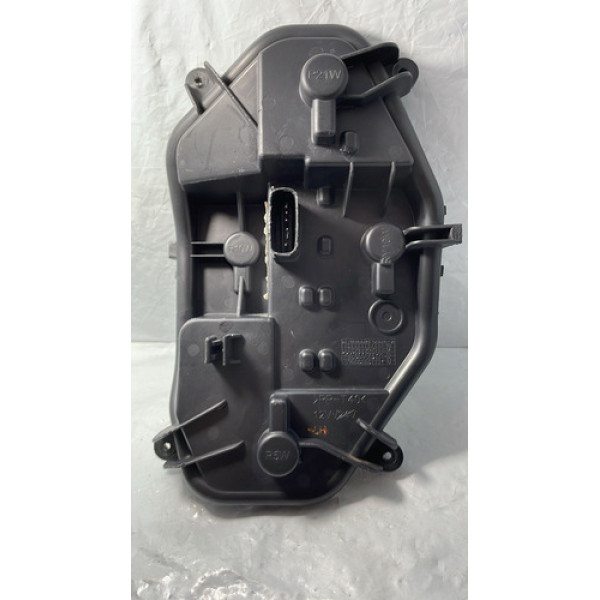 Circuito Lanterna Traseira Esquerda Ford New Ka Sedan 2015