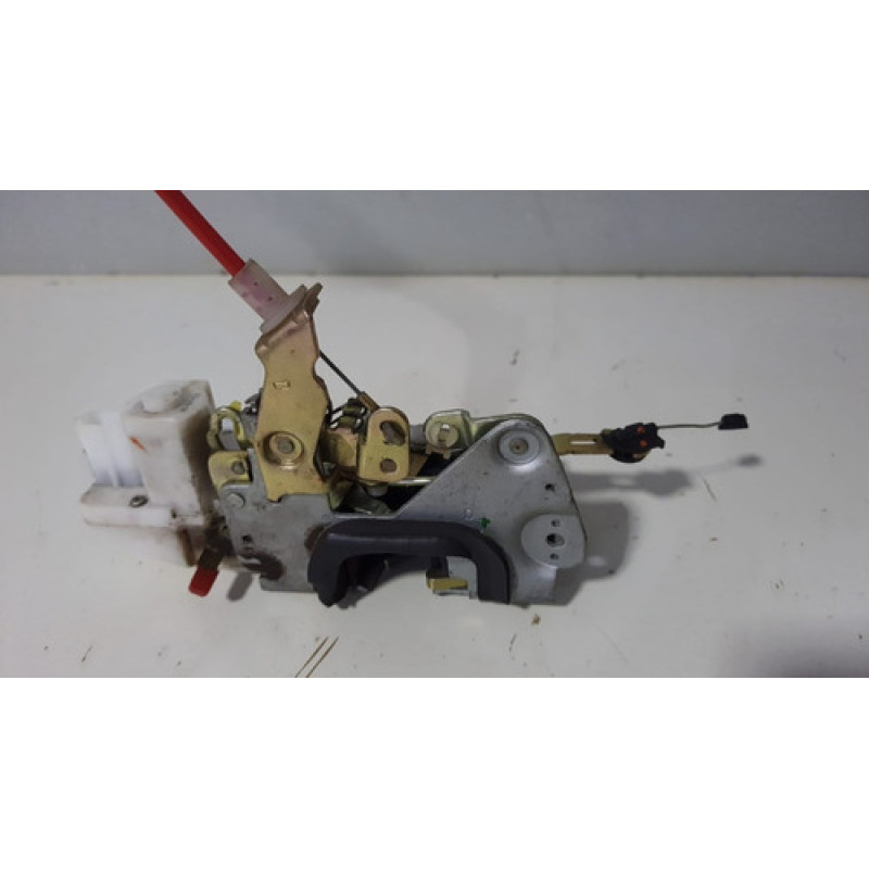 Fechadura Elétrica Porta Traseira Direita Fox 2004/2008 Fechadura Elétrica Porta Traseira Direita Fox 2004/2008