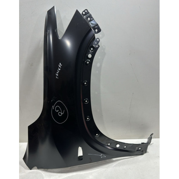 Paralama Direito Tracker 2020 Á 2023 C/furo Pisca Original