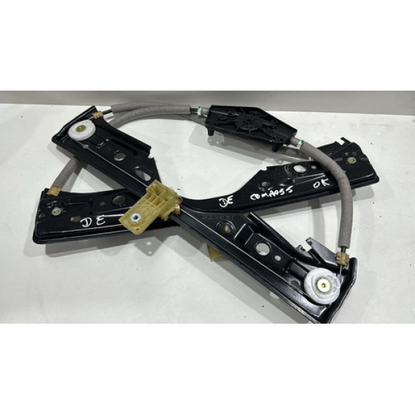 Máquina De Vidro Dianteira Esquerda Sem/motor Compass 18/21