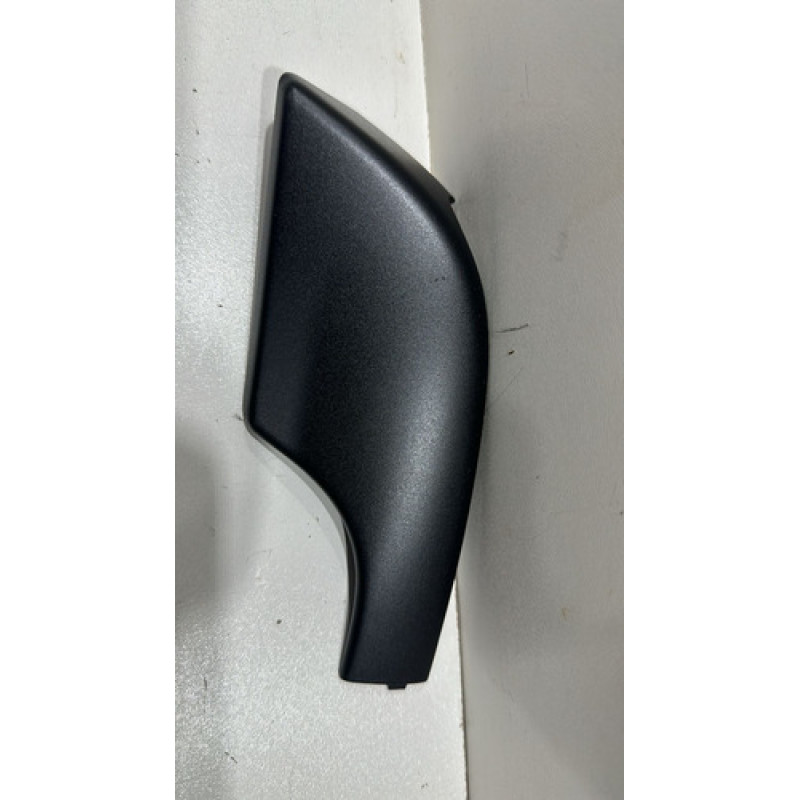 Acabamento Rack Traseiro Direito Saveiro G5 G6 Original Acabamento Rack Traseiro Direito Saveiro G5 G6 Original