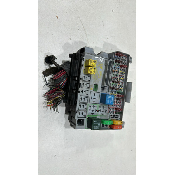 Caixa Fusível Gm Astra Zafira 2.0 93315860