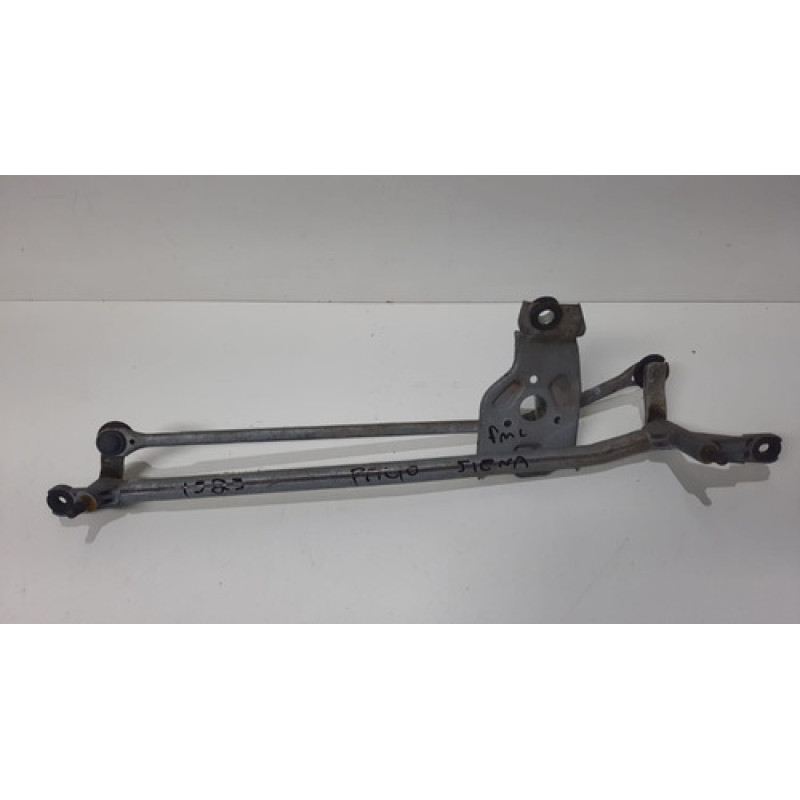 Galhada Limpador Para-brisa Doblo Siena Strada Palio Galhada Limpador Para-brisa Doblo Siena Strada Palio