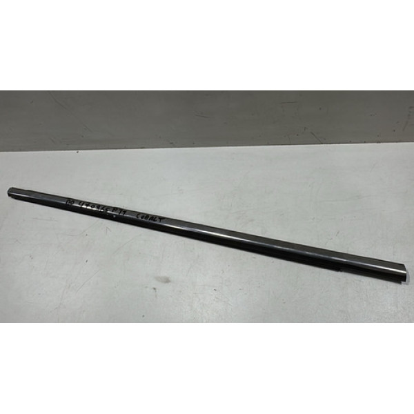 Pestana Externa Gm Cobalt Dianteira Direita Cromada 