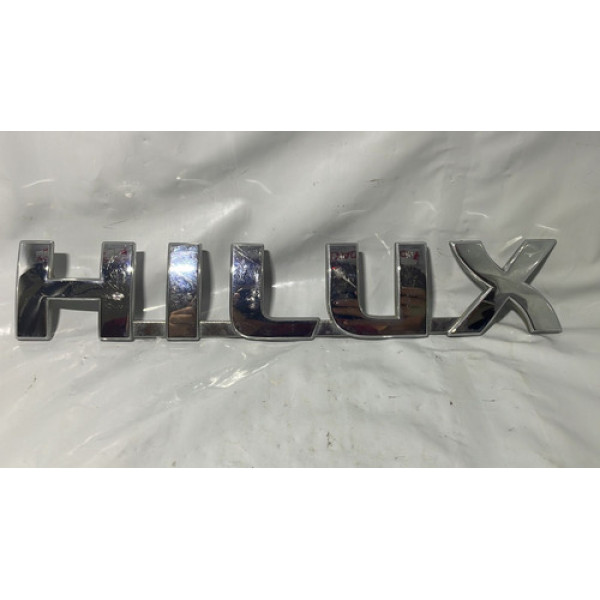 Emblema Tampa Traseira Toyota Hilux 2005 A 2015 Original