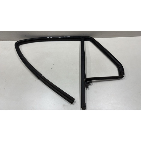 Canaleta De Vidro Traseira Esquerda Hyundai Santa Fé