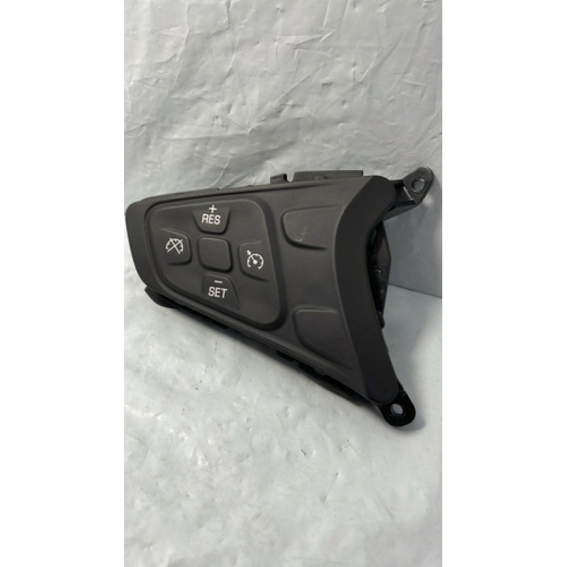 Botão Esquerd Volante Piloto Automático Gm Cruze 2017 Á 2023 Botão Esquerd Volante Piloto Automático Gm Cruze 2017 Á 2023