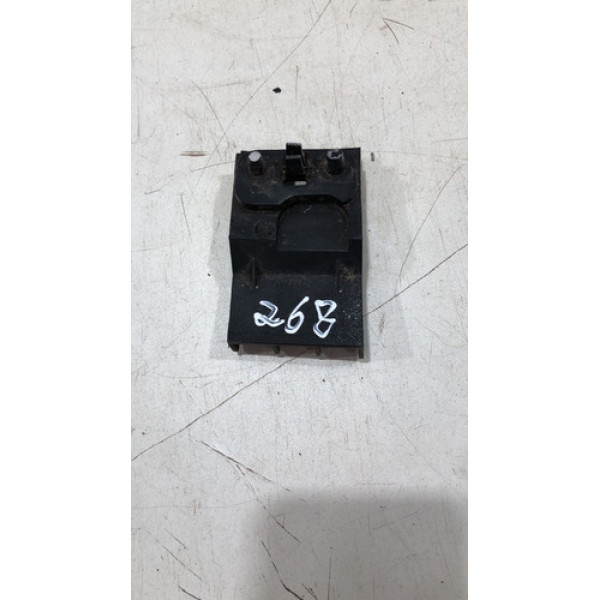 Guia Esquerdo Parachoque Dianteiro Corsa Hatch 2000 A 2013