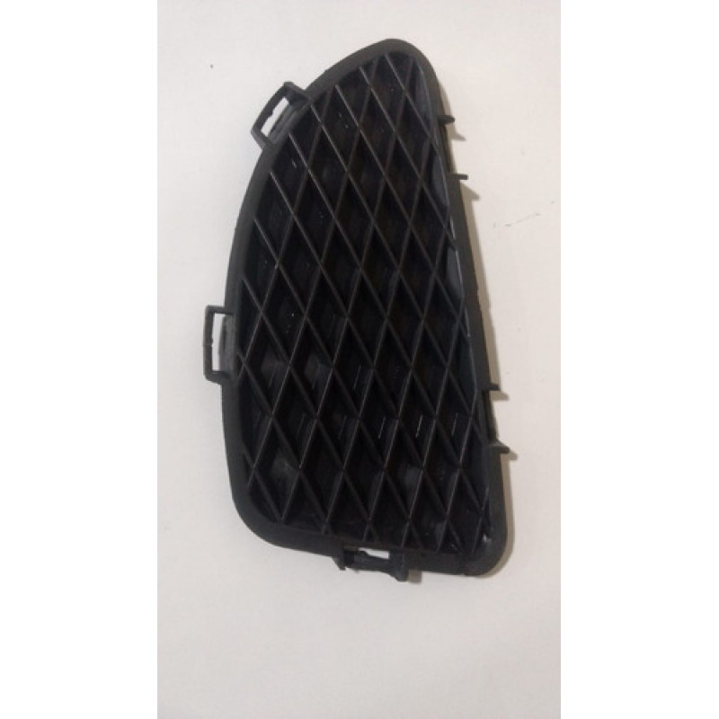 Grade Moldura Tampa Direita Farol Milha Ford Ka 2002-2006 Grade Moldura Tampa Direita Farol Milha Ford Ka 2002-2006