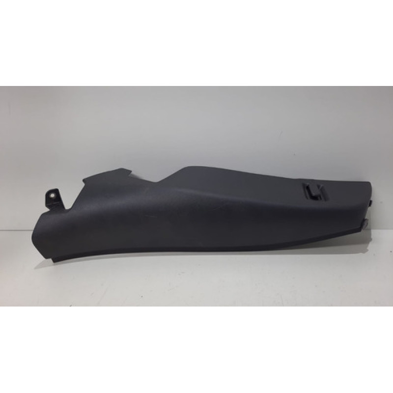 Acabamento Lateral Banco Traseiro Esquerdo Cruze 2017/2022 Acabamento Lateral Banco Traseiro Esquerdo Cruze 2017/2022