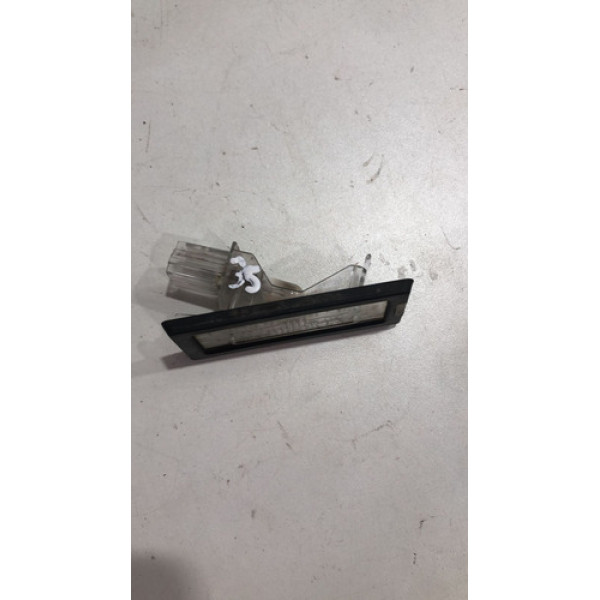 Luz De Placa 8200013577 Renault Duster 2013 2014 2015