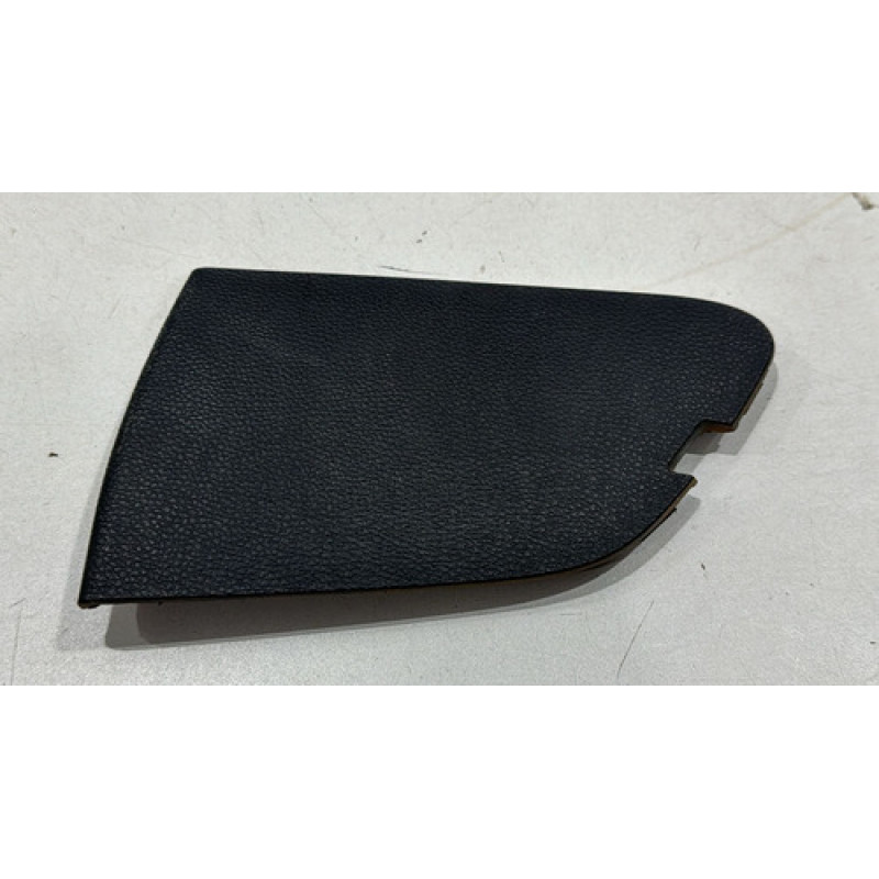 Tampa Circuito Lanterna Traseira Esquerdo Hb20 Hatch 2013/19 Tampa Circuito Lanterna Traseira Esquerdo Hb20 Hatch 2013/19