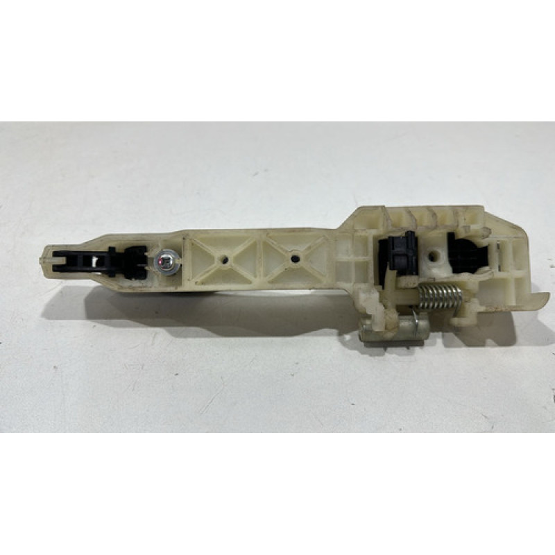 Maçaneta Externa Hyundai Hb20 Traseira Esquerda 2012 Á 2019 Maçaneta Externa Hyundai Hb20 Traseira Esquerda 2012 Á 2019