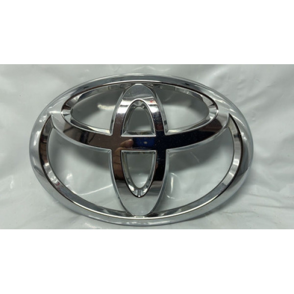 Emblema Grade Dianteir Toyota Hilux Corolla Etios 7531102220