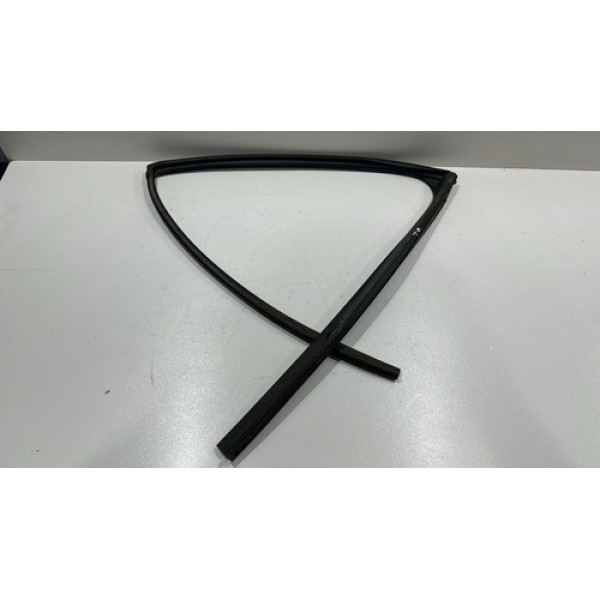 Canaleta Borracha Vidro Porta Traseira Direita Corolla 20/23