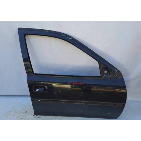 Porta Dianteira Vectra 1997 1998 1999 2000 2001 2004 Direita